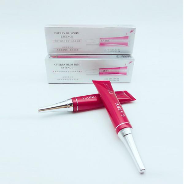 Постоянные аксессуары макияжа делают продолжительный лоск водостойким губы подкраской татуировки