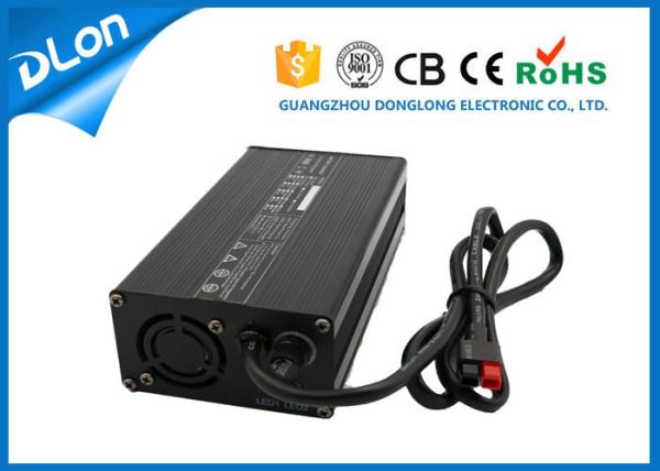 Guangzhou Dlon factory direct sale 12v 10a car battery charger with CE & ROHS approved