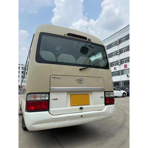 7005*2040*2785mm Toyota Coaster 30 Place Seat Mini Bus with Seat Capacity of 17-30