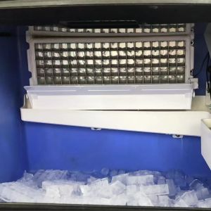 40 Cube Small Commercial Refrigeration Equipment For Tea Shops Bars Coffee