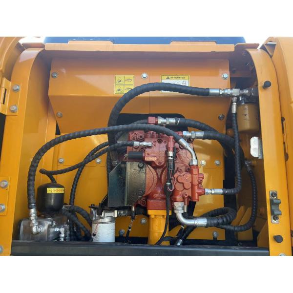 Использованные колесные экскаваторы Hyundai R210W-9 с емкостью в 1,34 м3