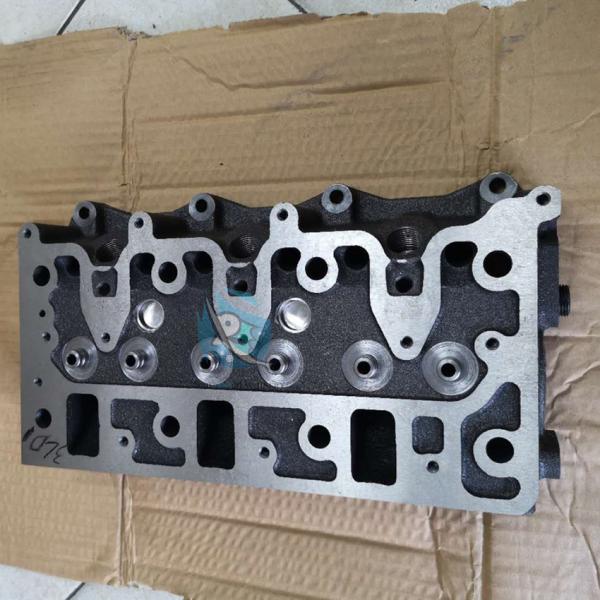 Excavator 3LD1 Isuzu Cylinder Head ISO9001 Cylinder Head For Isuzu