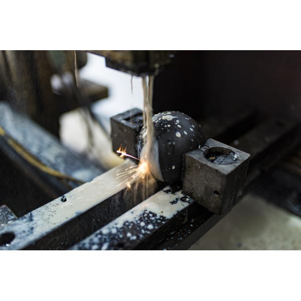 Шарики средств массовой информации материала 20-150мм БУШЕЛЯ шариков кованой стали К45 60МН Б2 Б3 меля