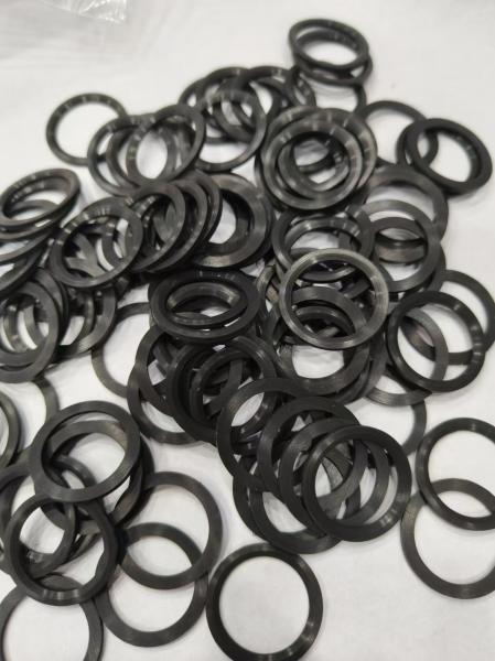 FFKM / NBR / FKM DIN 3869 ED-RING 14 Different Standard Molded Rubber O Ring For Oil Gas Field Sealing ≤5000 Psi Pressure Resistance Black Color