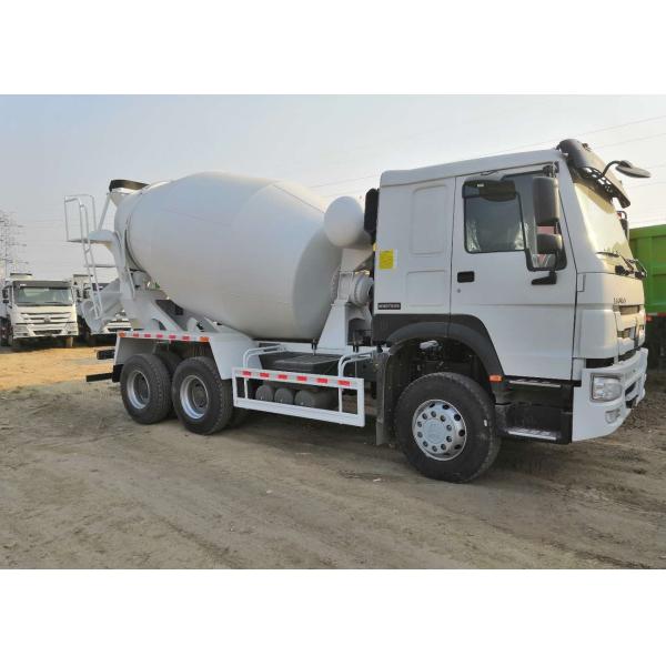 реклама обязанности света дизельного топлива тележки конкретного смесителя 6кс4 перевозит Синотрук на грузовиках Хово7