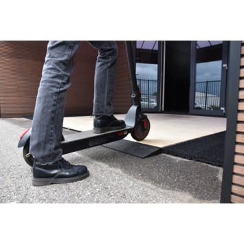 Barrier Free Rubber Ramp Edge 500*100mm Rubber Door Ramps For Wheelchairs