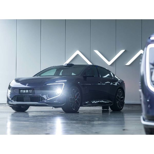Brand-New Condition Avatr 12 2026 Max Electric Version with Original Paint for Premium Car Buyers