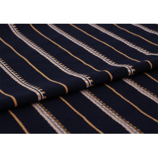 Tissu tricoté à rayures douces et durables pour un usage occasionnel