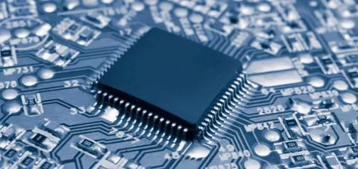 High-Throughput Drug Screening Silicon Microreactor Array