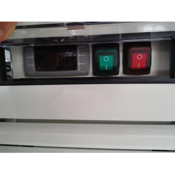 Холодильник дисплея напитка 60HZ чистосердечный с дверью 4 качаний стеклянной