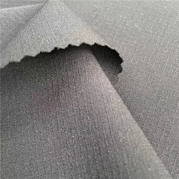 140D 40D 140gsm Outdoor Clothing Fabric 150cm Waterproof UV Resistant Fabric