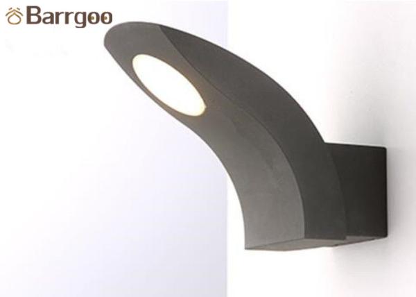 Warm White Aluminum Housing LED Outdoor Wall Lights For Houses Garden Pathway