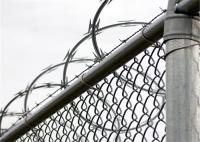 50x50mm parte superior galvanizada mergulhada quente de 1,2 M Chain Link Fencing com arame farpado