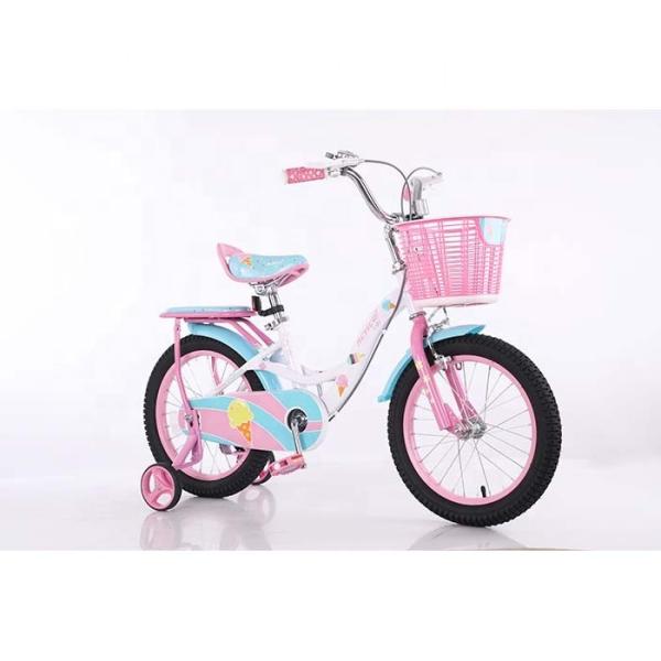 От 3 до 8 лет используют 12-дюймовый велосипед с тренировочными колесами