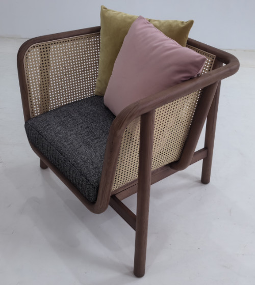 Fabric Wood Loft Lounge Armchair Furniture Living Room Chairs Customized Sizes