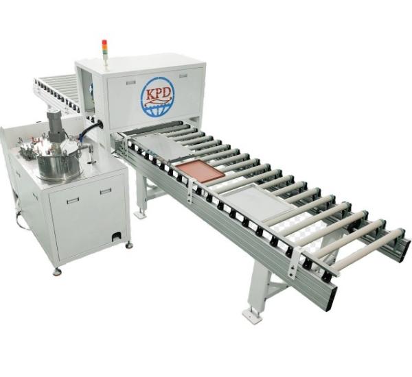 Glue Spraying Machine for Sandwich Panel Lamination Efficiency