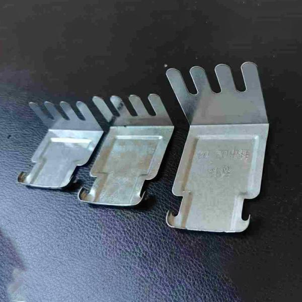 Geometric Metal Light Steel Keel Mounting Clip For Modern And Geometric Style Buildings