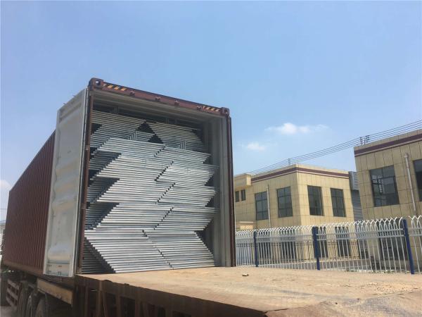 chain link temporary construction fence panels 6FT X 10F Mesh 2 3/8  x 2 3/8 ( 60mm x 60mm ) x 12 gauge wire