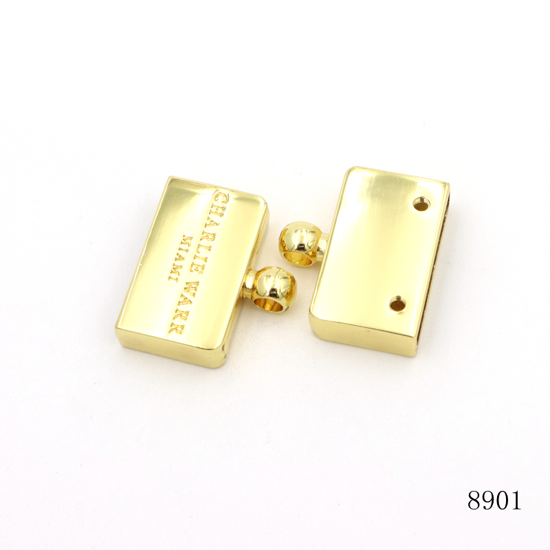 Gold Key Fob Hardware OEM ODM Key Ring Hardware With Engraved Brand Logo