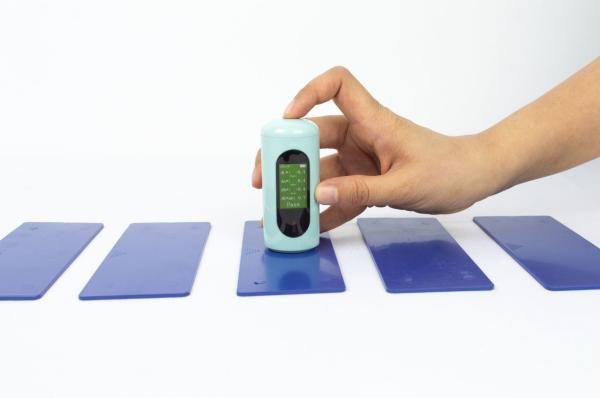 CR-30 Colorimeter Portable Color Spectrophotometer 45/0 Geometry 1s Measurement Android / iOS Compatible