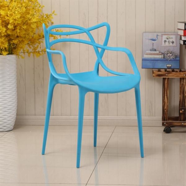 Unique Design 0.362CBM 54cm 83cm Modern Plastic Chairs