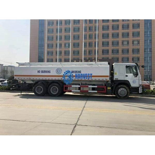 автоцистерна топлива отсеков 26000L Sinotruk 6x4 371hp 6 покрышек 12R24