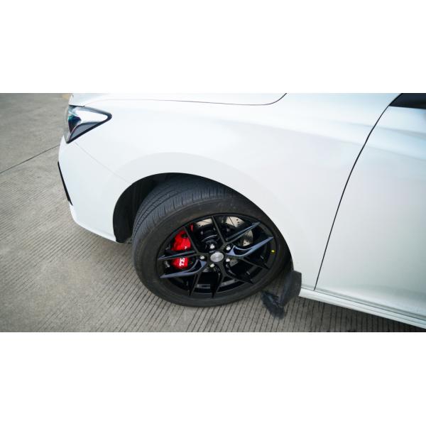 Front Big Brake Kit 4 Piston Caliper With 330x28mm Rotor BBK Auto Brake System For Changan RAETON CC 17 Inch Car Rim