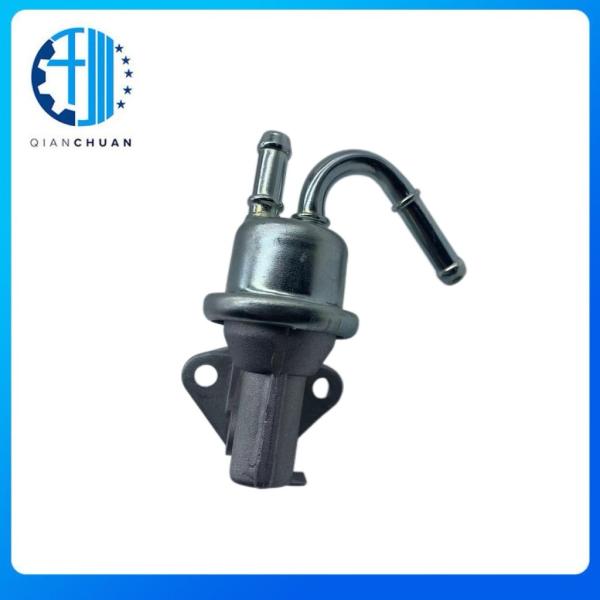 Bomba de combustível 1C010-52033 Adapta-se ao motor Kubota V3300 Trator M95 M96