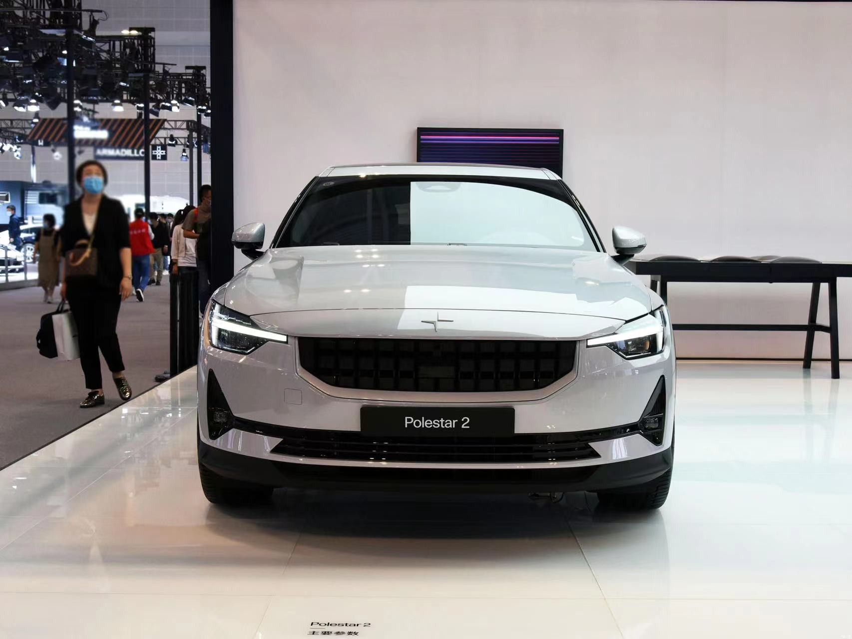 Версия батареи двойного мотора 2021 Polestar 2 длинная компактирует хэтчбек 512km 78kwh EV