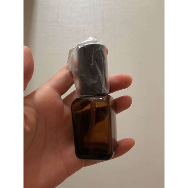 Wholesale Amber Square Glass Cosmetic Bottle 10ml 30ml 100ml with Mist Sprayer for Perfume & Lotion Pump for Cream
