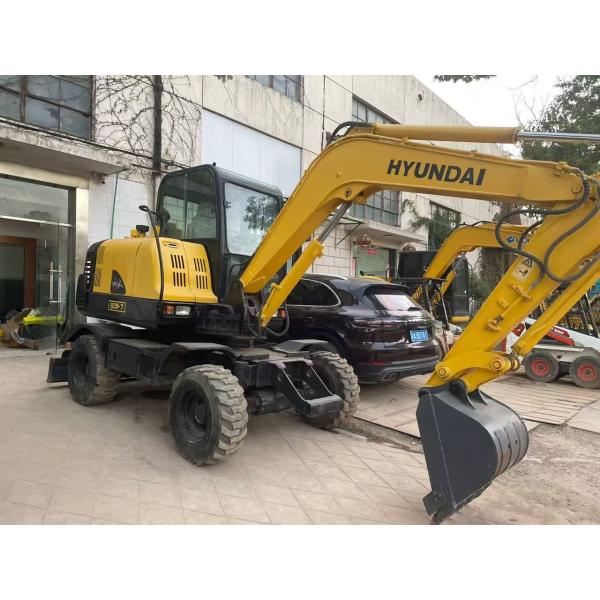 Used R60W-7 Mini Hyundai Wheeled Excavator Stable And High Efficiency