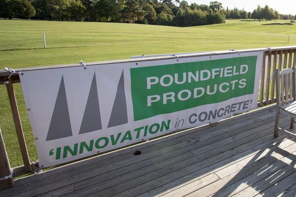 Vinyl Outdoor Advertising Backdrop Wall Banner 3.2m Width