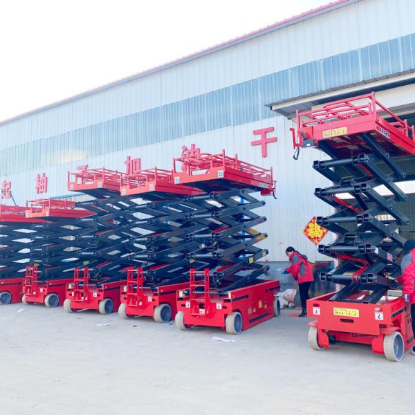 320 kg Capacidade de carga nominal Plataforma de elevação de tesoura hidráulica autopropulsada personalizada com roda de borracha