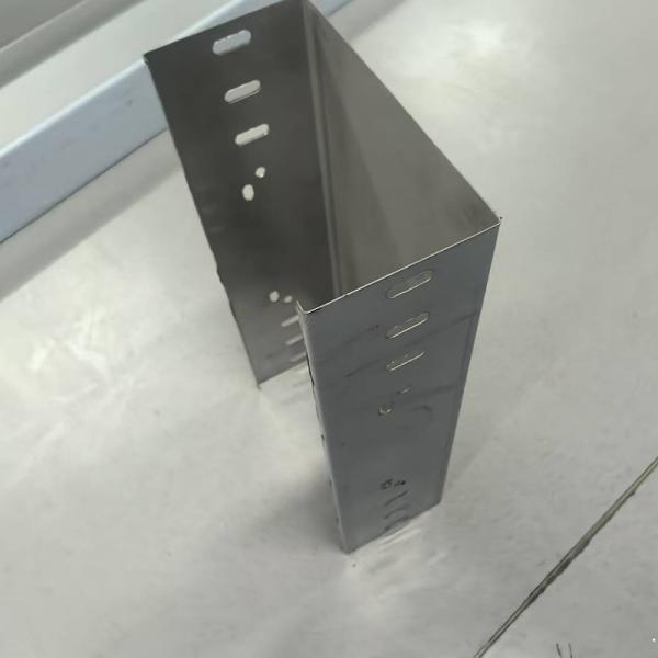 Non Combustible Fire Resistance Cable Tray Stainless Steel Customized Height