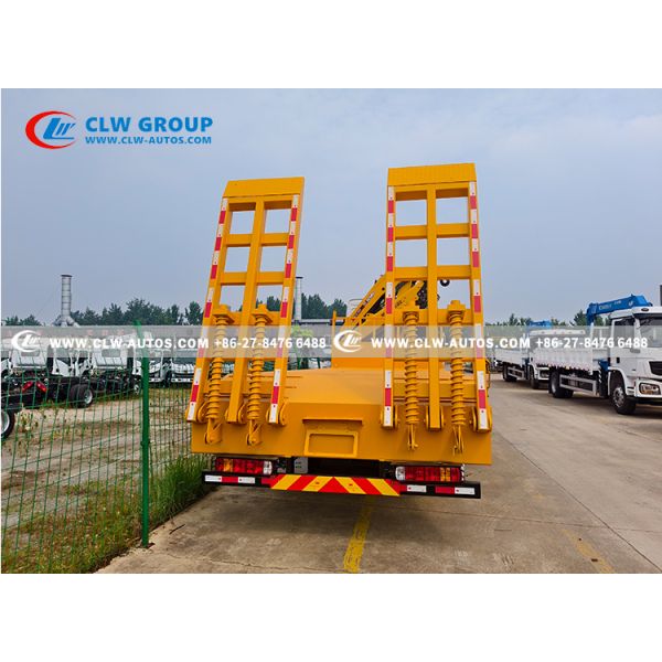 Sinotruk HOWO 6x4 Flatbed Wrecker Truck with 10 Ton Knuckle Boom Crane