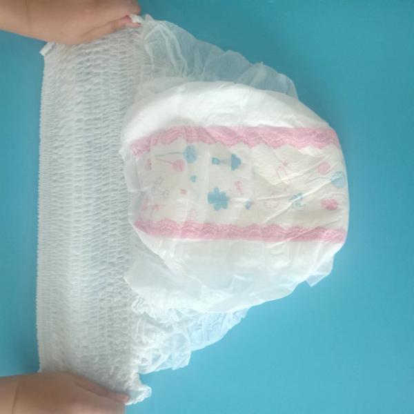 Adjustable Disposable Menstrual Pants with Soft Nonwoven Top Sheet and Customizable Fit