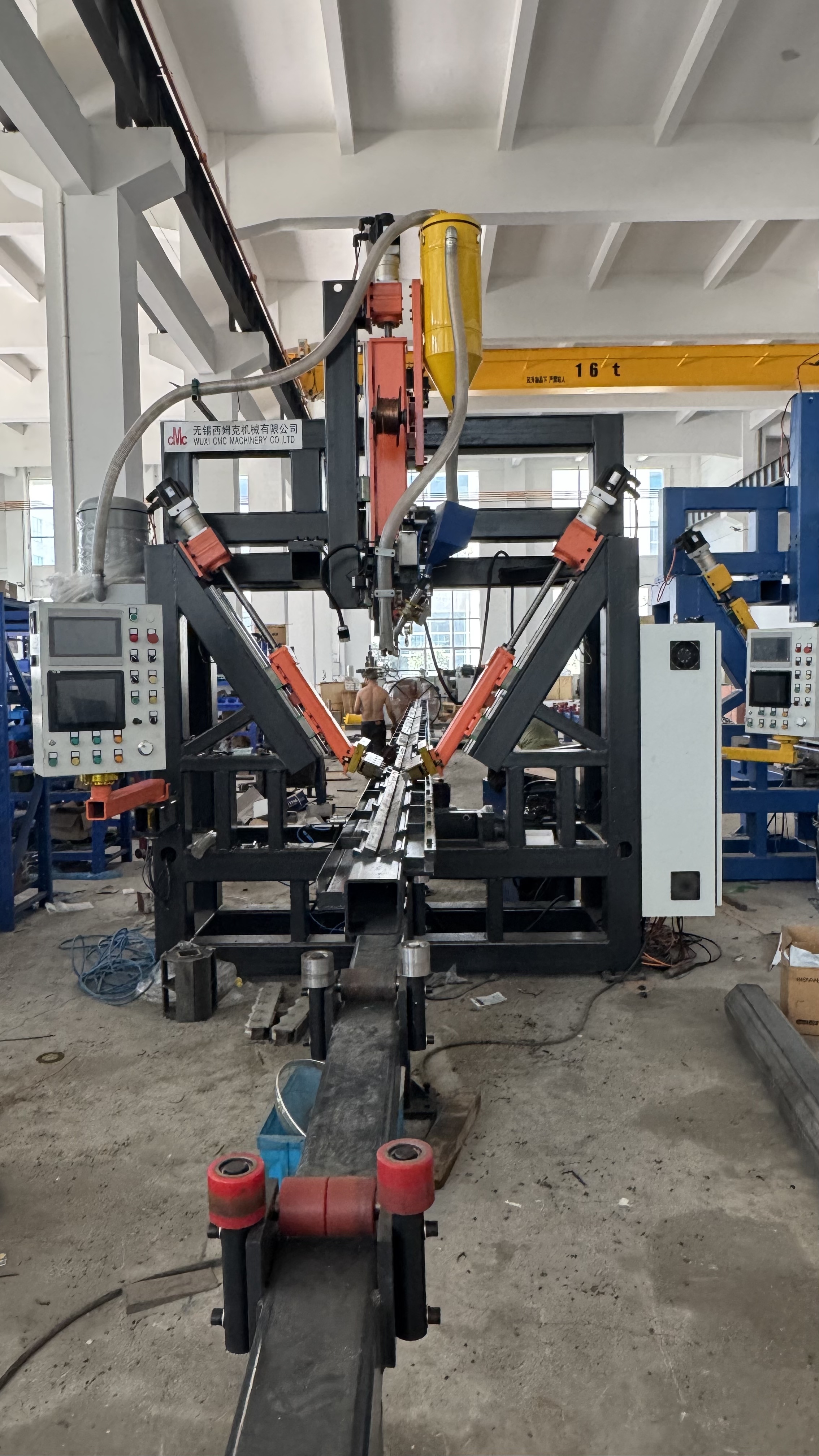 Light Pole Shut-Welding Machine for circle and polygon pole / tube 14000mm length