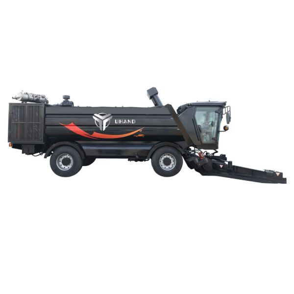 Time Saving Manure Collector Machine With 10m³ Tank Volume For dairy Farms