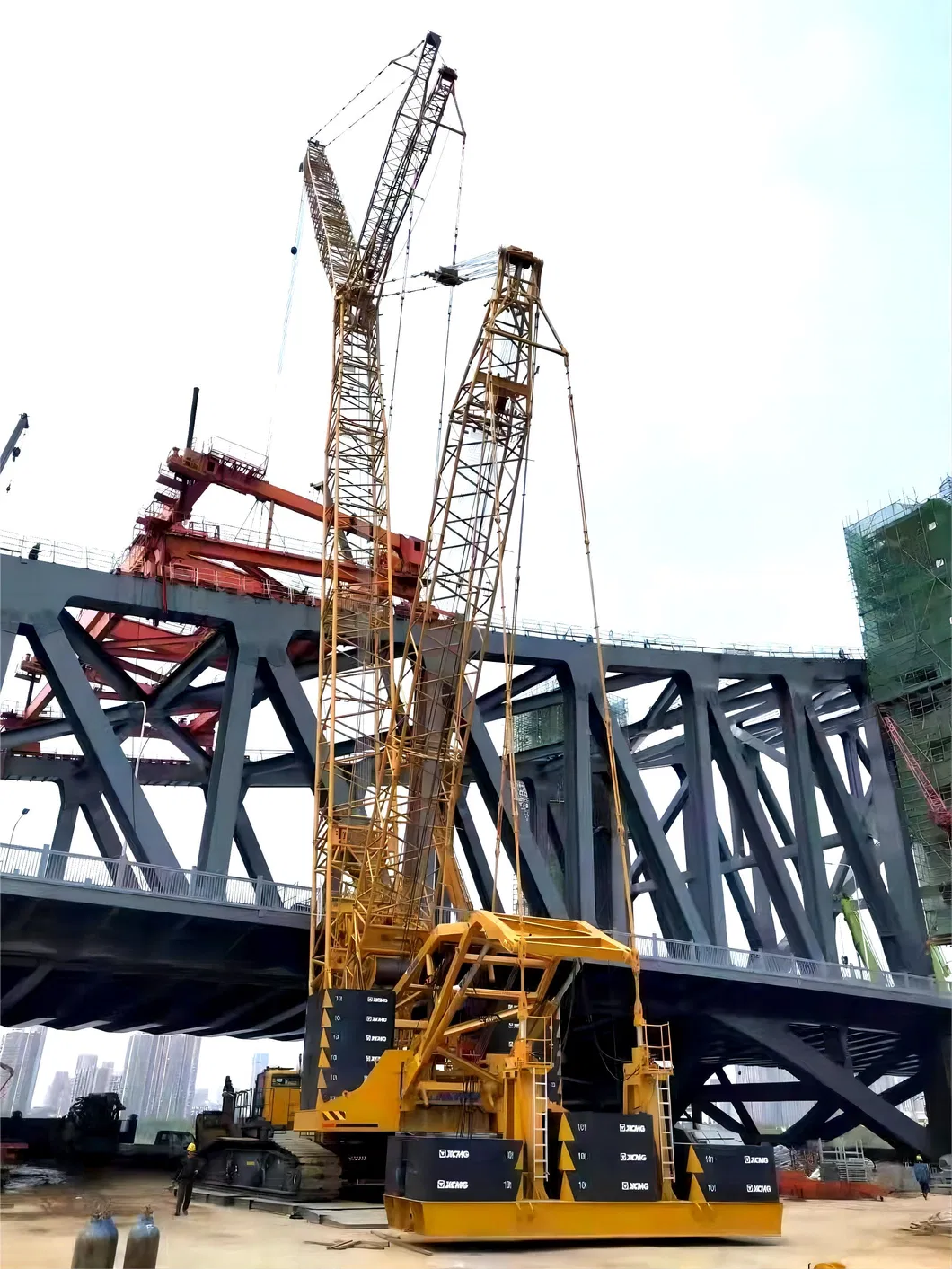 XCMG 400 Ton Xgc400 96m Used Crawler Crane for Sale