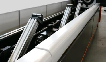 Raycus Tube Stainless Steel Fiber Laser Cutting Machine 2000W 1000W