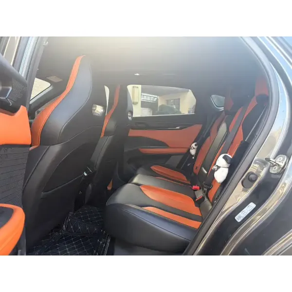 Used Left Steering Dark Interior Leather Seats Car Changan 2024 UNI-V 1.5T Prestige Sport Edition Automatic Transmission Stock