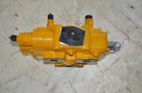 Pièces de rechange directionnelles hydrauliques de chargeur de roue de soupape de commande d'OEM 12C0016X0Y16MPA