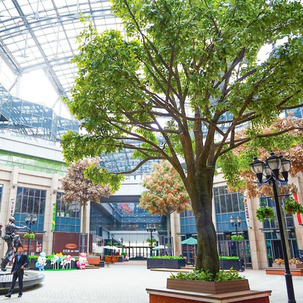 Artificial Indoor Banyan Tree Evergreen Leaves No Water Faux Tree No Pest Plants