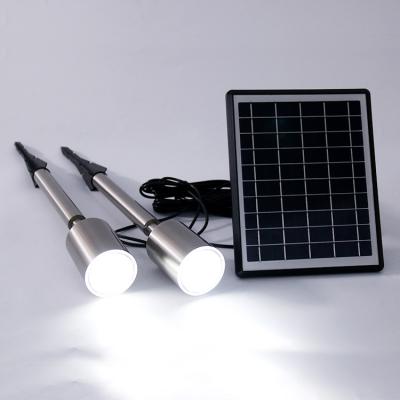 3.7V 4000mAh Super Bright LED Spotlights Solar Landscape Lighting 92mm Length