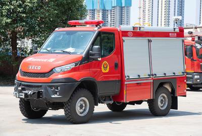 viatura de incêndio DIÁRIA do salvamento de 4x4 IVECO com fogo dos CAFS - sistema extinguindo