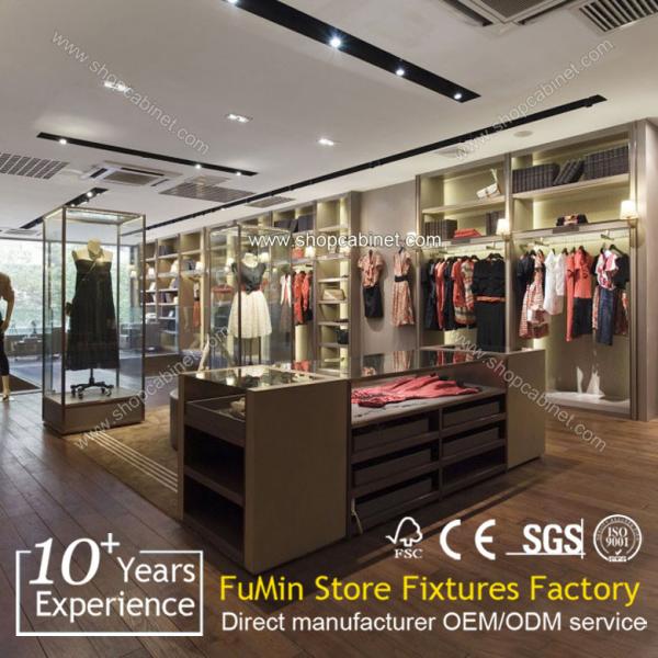 Wooden retail clothes display shelf for garment shop