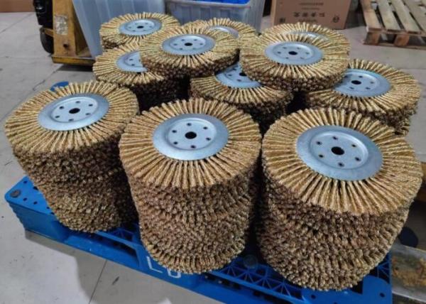 Wire Descaling Machine Cleans Wire Rod Brass Wire Knotted Wire Brush Descaler