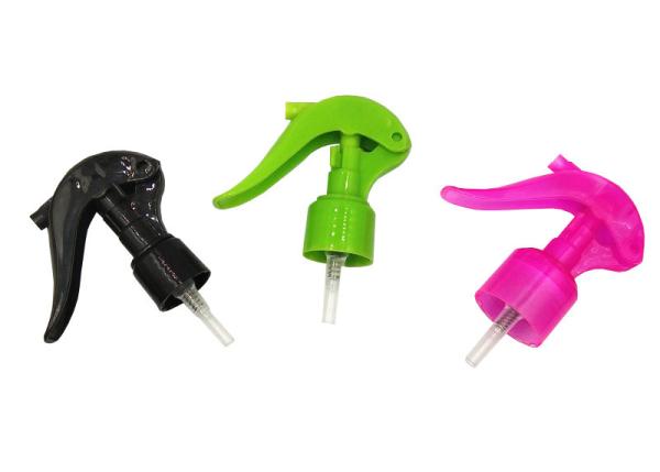 A variedade colore uso do dia a dia dos tamanhos do mini pulverizador do disparador o multi