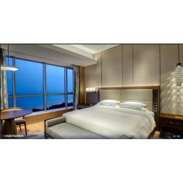 5 мебелей наборов спальни гостиницы площади Crowne звезды соответствуют оффшорному французскому окну