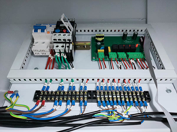 Single Phase 2 Person Air Shower Room AC220V 50HZ For Cleanroom